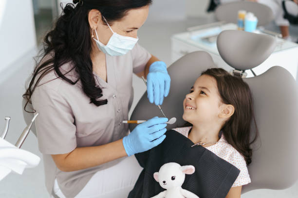 Best Emergency Dental Care for Broken or Chipped Teeth in Earlvle, IL